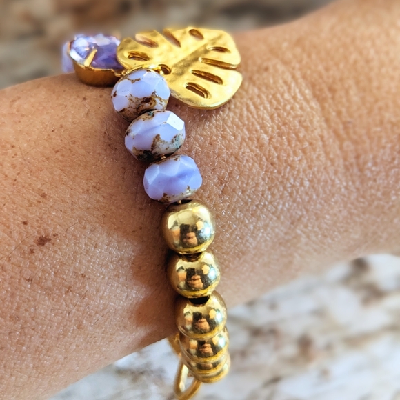 Lavender Glass w/ Purple AB Center and Gold Beads In Gold Plated Bracelet - Picture 7 of 7